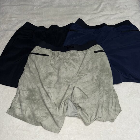 Lot of 3 Fabletics Men’s Franchise 9” Shorts Tie Dye Blue Black Lined w/ Pockets - Picture 3 of 6